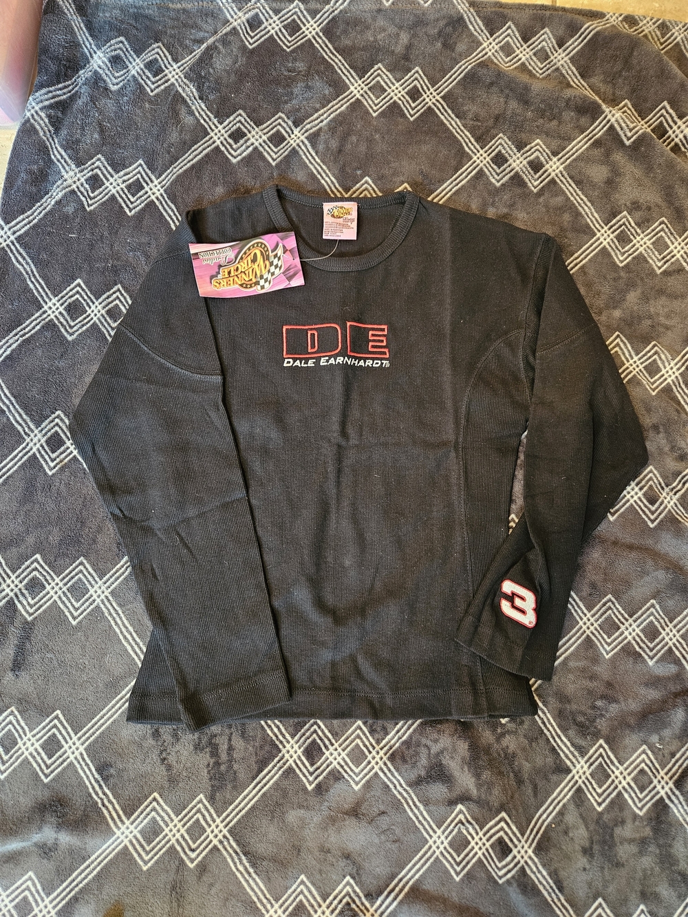 Women's NWT Dale Earnhardt Long Sleeved Shirt